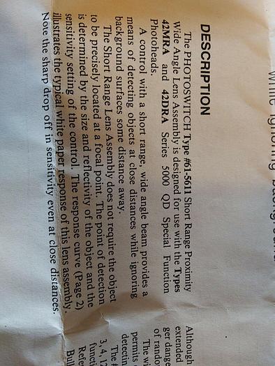 Allen Bradley 61-5611 Lens Assembly Diffuse Short Range (Lot of 2)