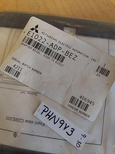 Mitsubishi E1022-ADP-BEZ Adapter Bezel E200 to E1022