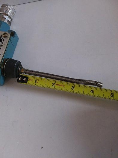 Used Micro Switch BAF1-3CN18X1 Limit Switch
