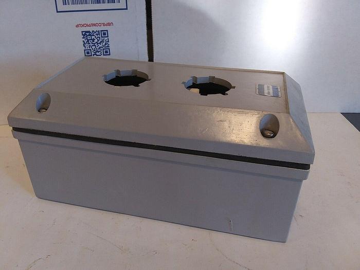 Crouse-Hinds NCS02 Control Station Enclosure