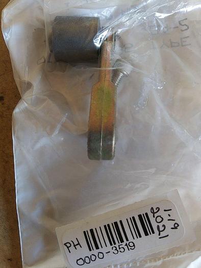 Square D 9007 BA-2 Lever Arm Steel Roller 1 3/8" Long