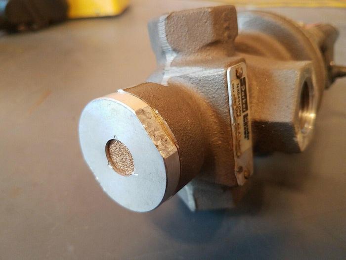 Used Parker Schrader Bellows N35431099 Valve, K705-1001 - USED