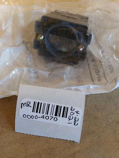 Telemecanique ZB2BZ101 Contact Block with Base