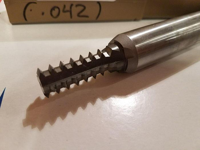 Used SCIENTIFIC CUTTING TOOLS TM500-12A Staggered Thread Mill Carbide TIALN 6" OAL