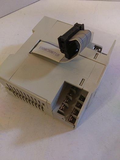Used Mitsubishi FX2N-16EYT-ESS/UL Programmable Controller