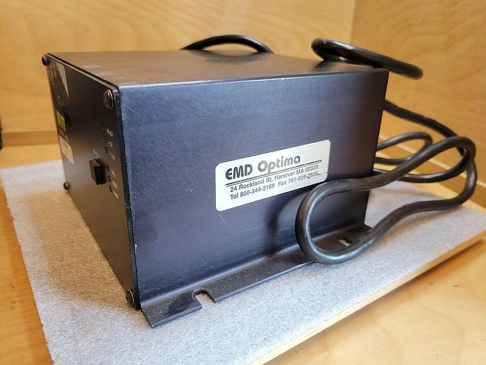 Used DVT Series 800, 800-4MD15 (100-240V) Camera Control