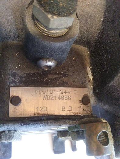 Used Ingersoll Rand 666101-244-C Diaphragm Pump