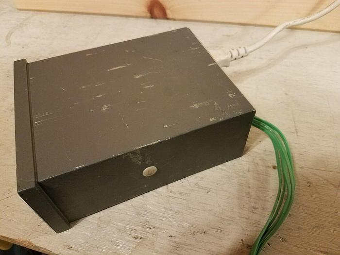 Used Omega Digicator 412B-THC Celcius Temprature Indicator - Used, Powers On