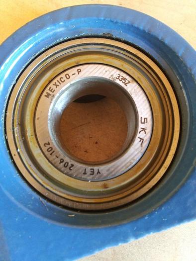 SKF YET 206-102 Pillow Block Bearing 1 1/8 Bore