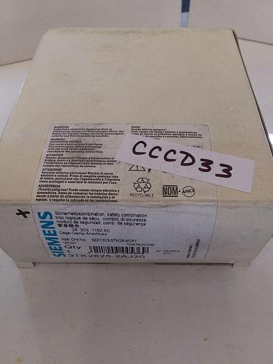 Siemens 3TK2825-2AJ20 Safety Relay (Very Minor Cosmetic Damage)