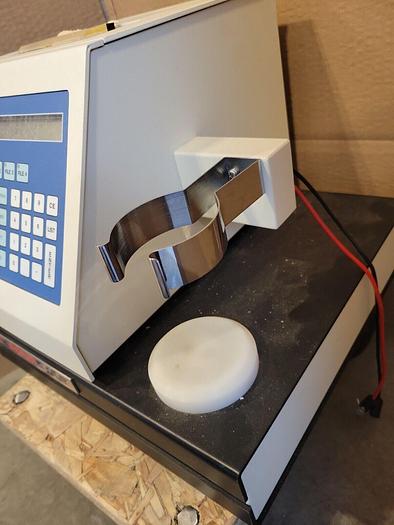 Used EM Science AQUASTAR C2000 Titrator, Powers On