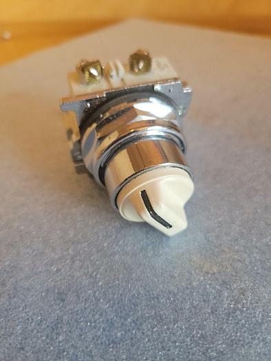 Cutler Hammer 10250T20KW