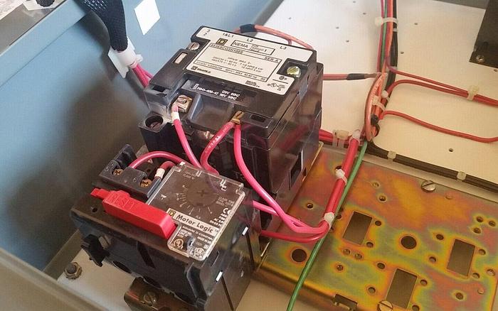 Used Square D 22" x 16" Enclosure Motor Control Start/Stop with 8536SCO3H100S