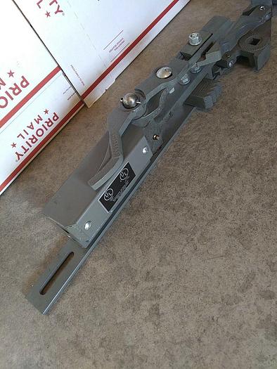 The Peele Co 2356-59 Interlock *Manual Landing Door