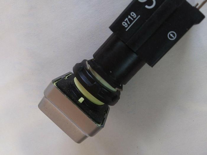 Square D DUF11 Contact Block (Lot of 5)