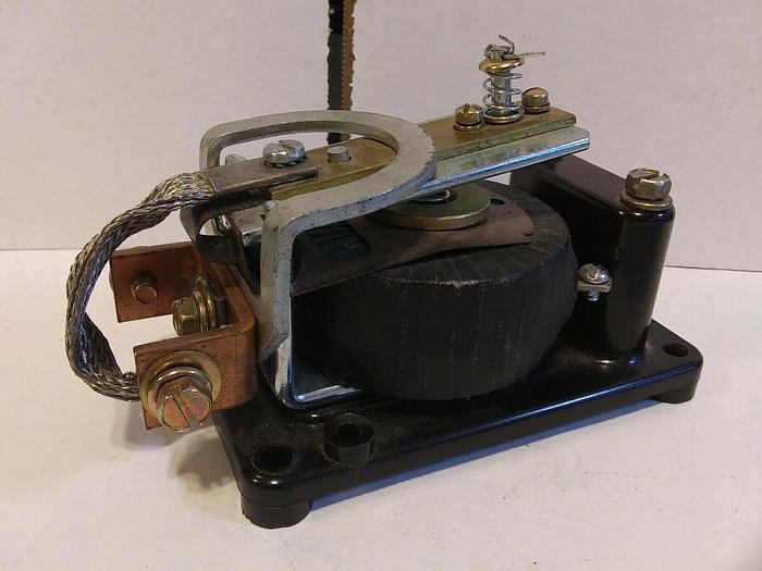 Used CMC C-123 Contactor