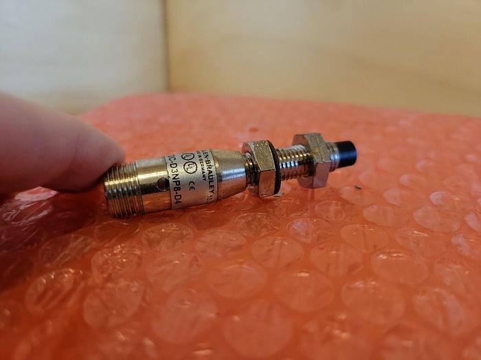 Used Allen Bradley 872C-D3NP8-D4