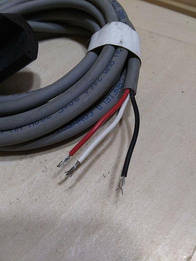 Used Desta Co 810-153 LED Indicator Sensor