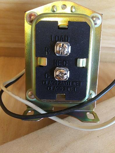 Honeywell AT140A 1000 Transformer