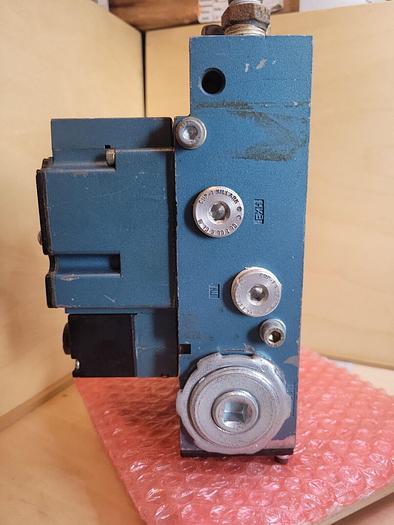 Used MAC 6211C-000-PM-500DA, 6211C-212-PM-610DA