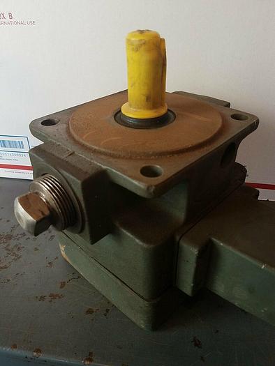 Used Rexroth 1PV2V3-30/40 RA12MC63 A1