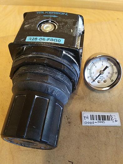 Used R28-06-F0G0 Wilkerson 3/4"NPT Regulator with Gauge K4515N14160