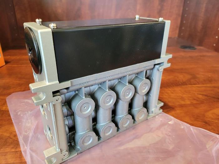 Used SMC NVV5FS3-01T-041-03T PARTS REPAIR DAMAGED WIRE PORT