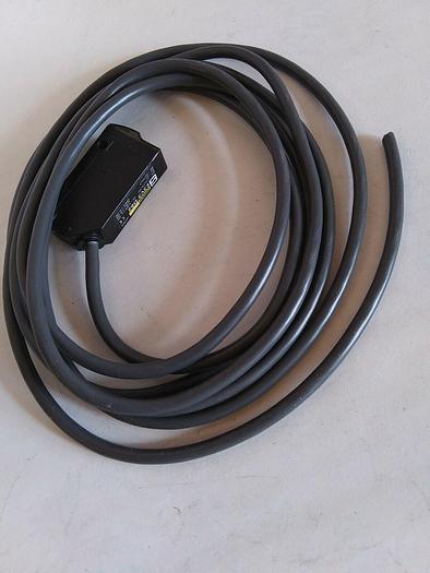 Used Omron E3V3-D62 Proximity Sensor