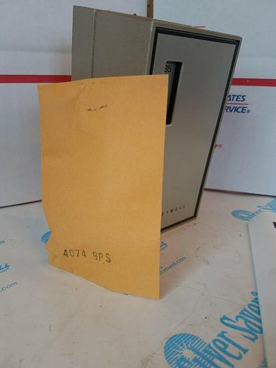 Honeywell T92E 1029 Proportioning Thermostat, Low Voltage 3-Wire