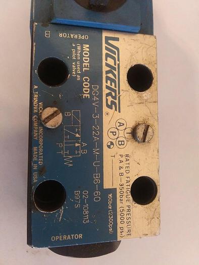 Used Vickers DG4V-3-22A-M-U-B6-60 Directional Control Valve Solenoid