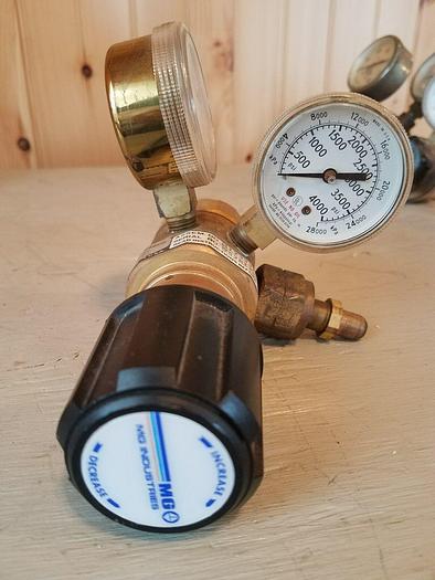 Used Air Pressure Regulator Lot, Fisher Scientific, HOKE, MG, Linde - QTY 5