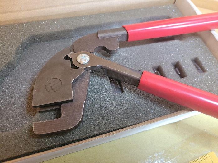 Used Wire Belt EZ Splice Profiling Pliers
