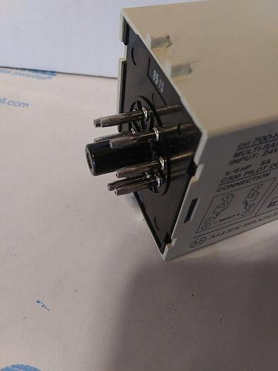 Allen-Bradley 700-HTM12KZ24 Timing Relay