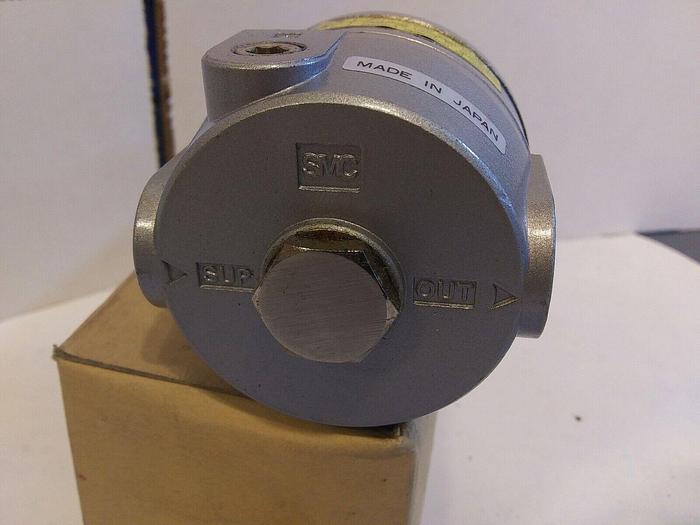 SMC EIR200-FO2-XJ Regulator