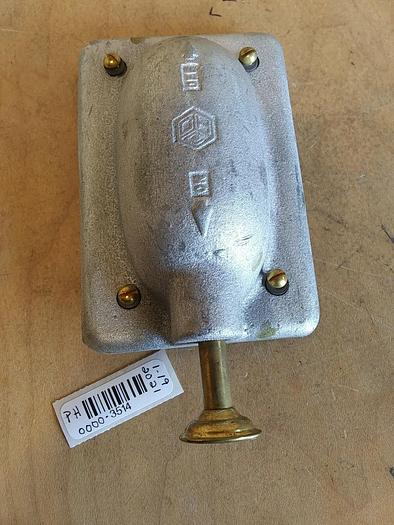Crouse-Hinds DS-128 Vaportight Switch Cover