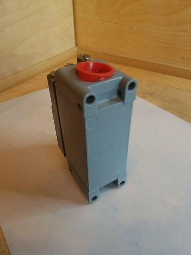 Used Square D AW18 Limit Switch, 9501