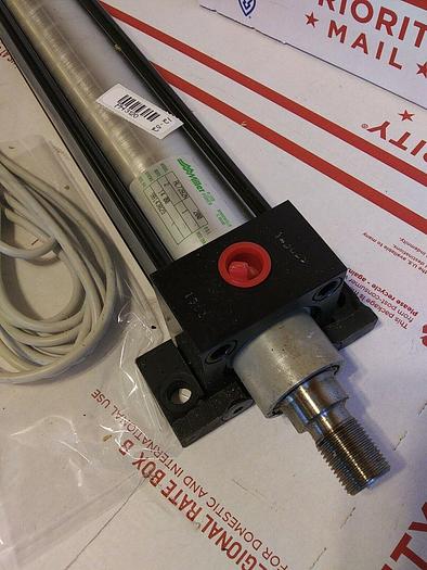 Miller AL72B2N Cylinder. 14" Stroke. 2" Bore. 1" Rod DIA