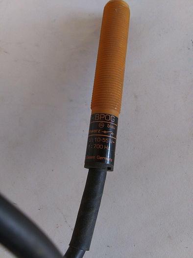Used IFM Efector IF-3002-BPOG Proximity Sensor