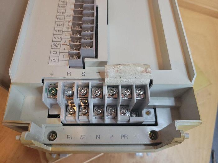 Used Mitsubishi FR-A240-0.75K-UL