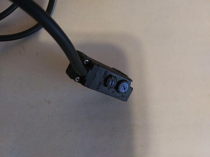 Used Keyence PZ-G42P Photoelectric Sensor