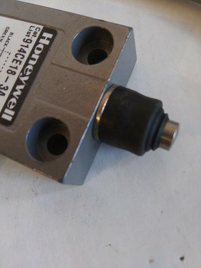Honeywell 914CE18-3A Limit Switch