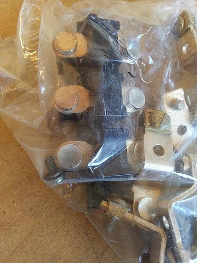 Arrow Hart AHP-301 3 Pole Contact Set Size 0