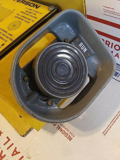 Used Allen Bradley 800P-1F2NBS Safety Switch with Verson Twin Circuit Operator...