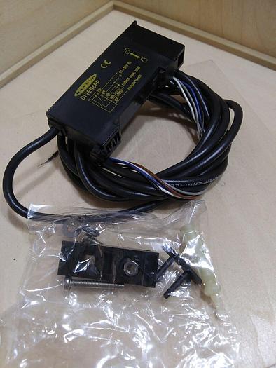 Banner D12EN6FP Teach Mode Fiber Optic Sensor