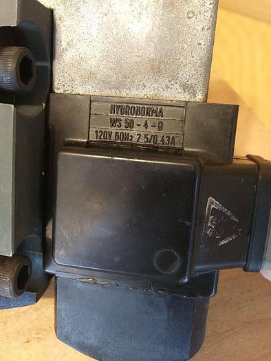 Rexroth M-3 SE/10 U/20 SERVO Valve