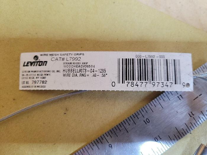 Leviton L7992 Strain Relief Grip 78477973479