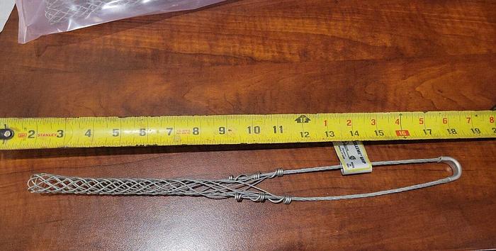 Hubbell Kellems Grip, 073041280