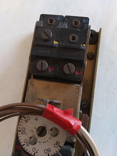 Used Johnson Controls A36AHB-30 Four Stage Temperature Control