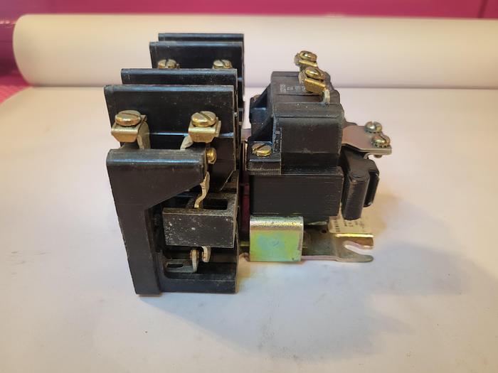 Used General Electric CR2810A14DE