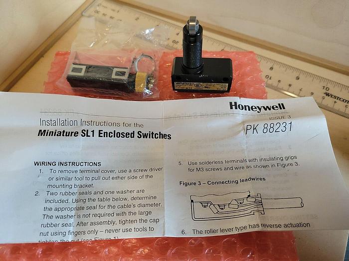 Yamatake EN60947-5-1 IP67, Honeywell PK 88221, Miniature SL1 Enclosed *USA*